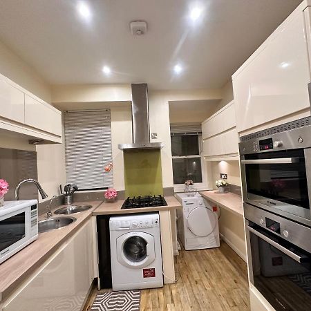 Central London 5-Bedroom, 4 Baths Lovely Villa In Marylebone المظهر الخارجي الصورة