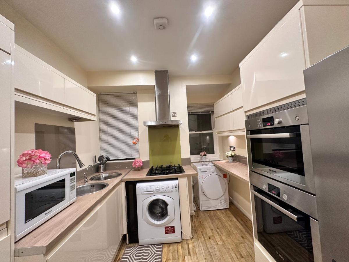 Central London 5-Bedroom, 4 Baths Lovely Villa In Marylebone المظهر الخارجي الصورة