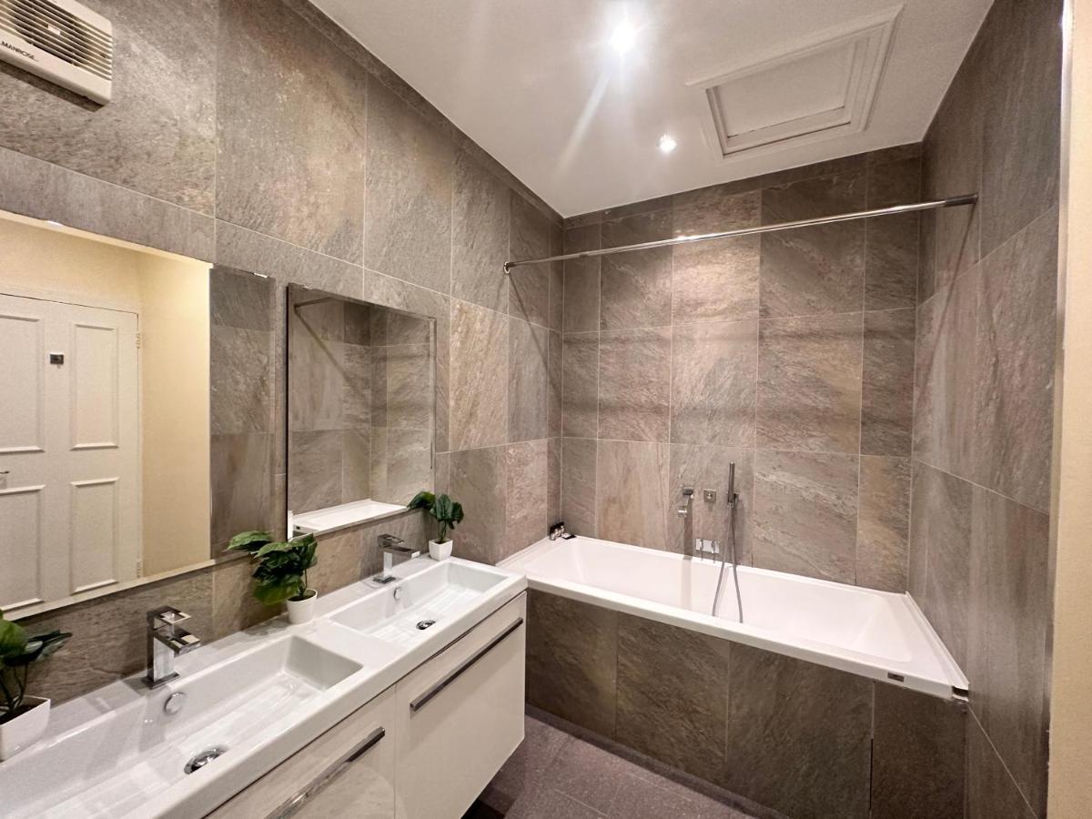 Central London 5-Bedroom, 4 Baths Lovely Villa In Marylebone المظهر الخارجي الصورة