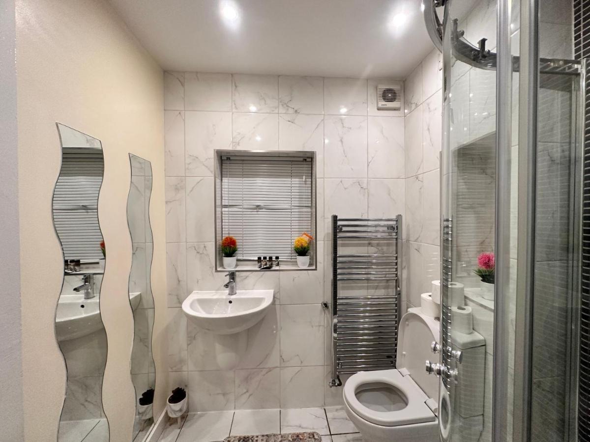 Central London 5-Bedroom, 4 Baths Lovely Villa In Marylebone المظهر الخارجي الصورة