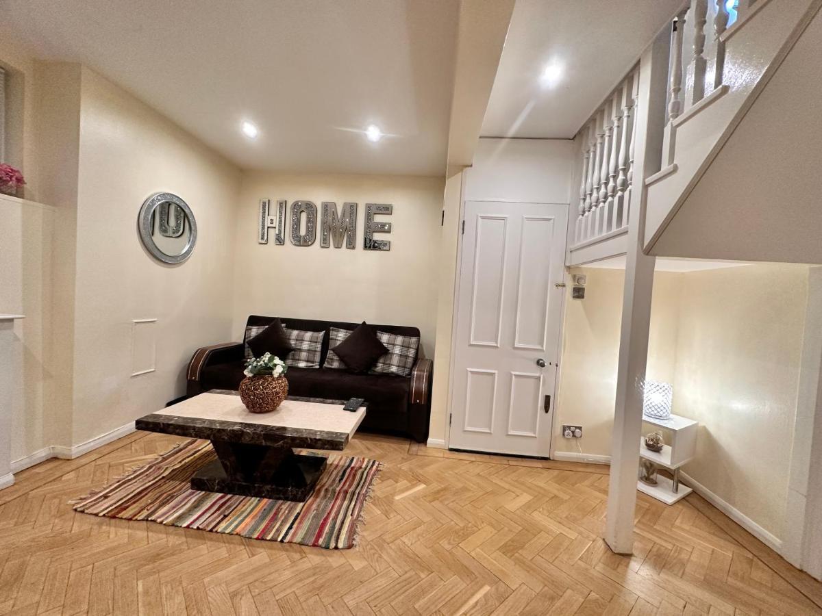 Central London 5-Bedroom, 4 Baths Lovely Villa In Marylebone المظهر الخارجي الصورة